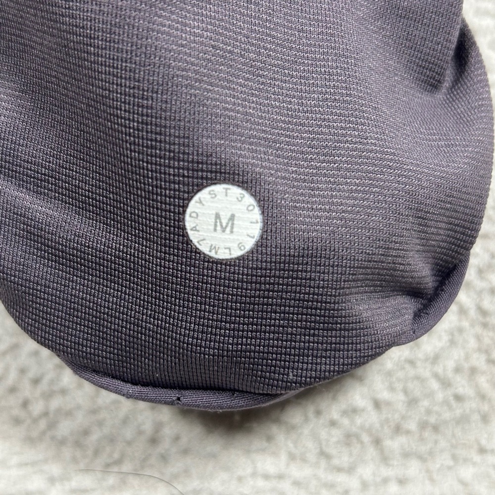 Lululemon Shorts Mens Medium Purple Perforated Lined Athletic Training LM7ADYS - Picture 5 of 7